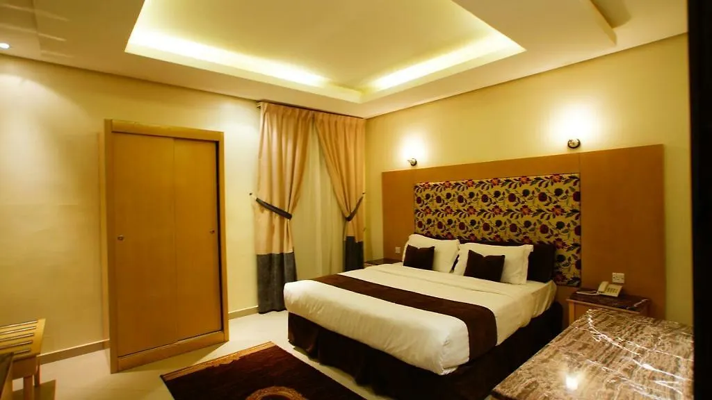 Almuhaidb Al Takhasosi Suites Riyadh